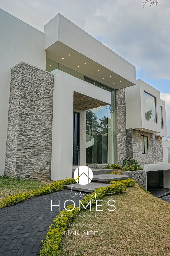 CASA Y CAMPO - CASA EN PLANOS - Luxury Homes Guatemala